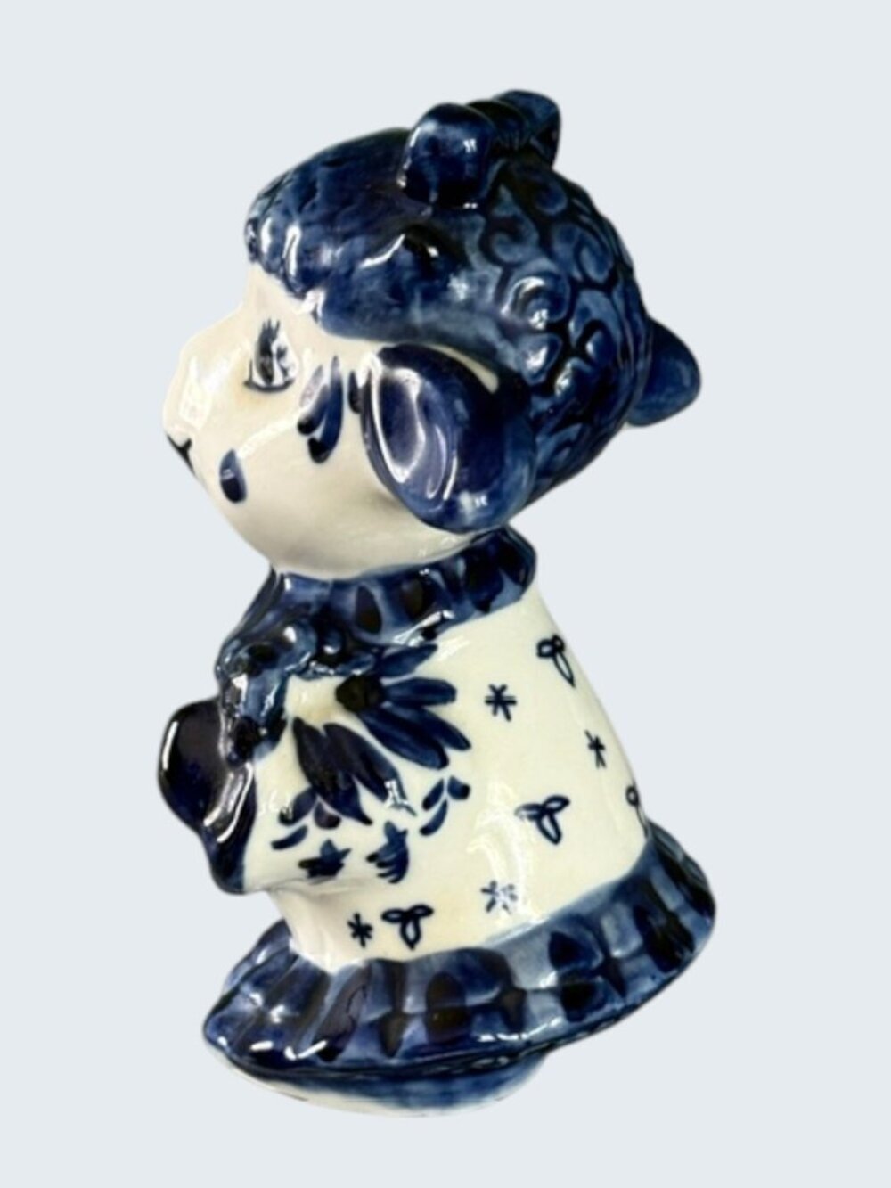 Gzhel Porcelain Lamb Figurine Hand Painted Cobalt Blue White Made in Russia - Picture 5 of 9